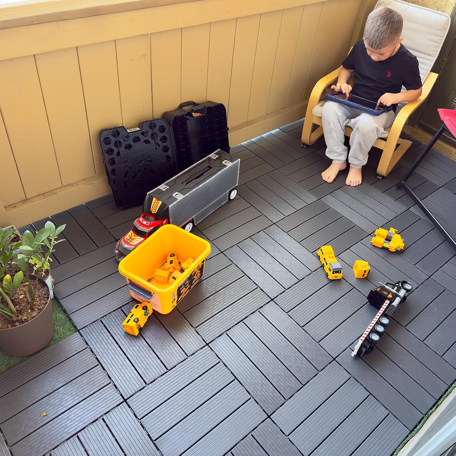 Charcoal‑Gray Plastic Interlocking Deck Tiles